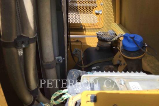 2016 CAT CS54B SMOOTH DRUM ROLLER