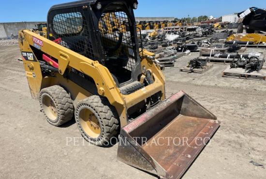 2017 CAT 226D SKID STEER LOADER