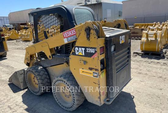 2017 CAT 226D SKID STEER LOADER