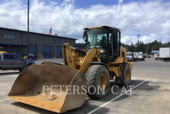 2017 CAT 930M