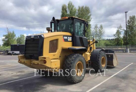 2017 CAT 930M