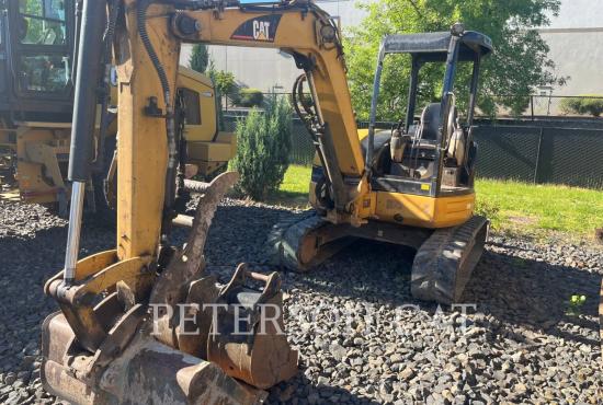 2005 CAT 304CR