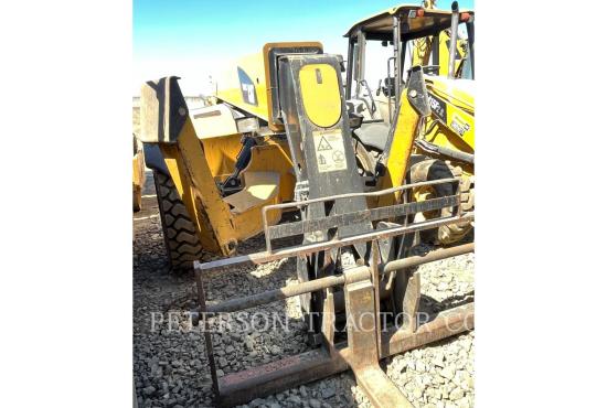 2015 CAT TL943C TELEHANDLER