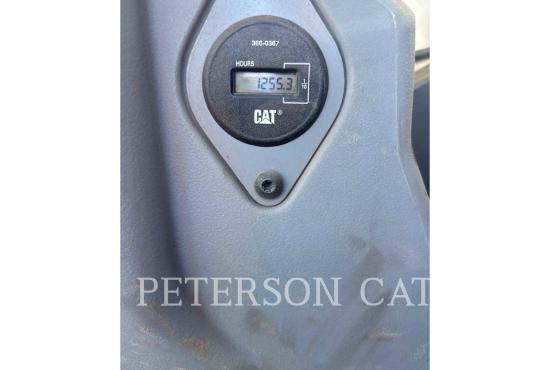 2022 CAT 548LL