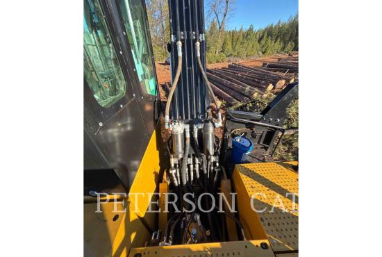 2022 CAT 548LL