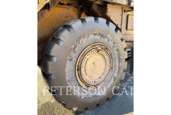 2020 CAT 988K