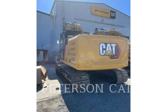 2023 CAT 323