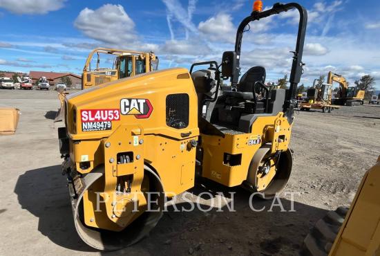 2022 CAT CB4.0 DOUBLE DRUM ROLLER