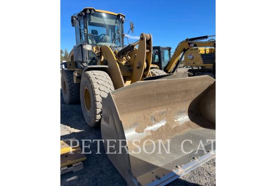 2019 CAT 930M