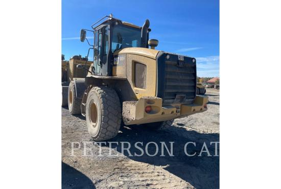 2019 CAT 930M