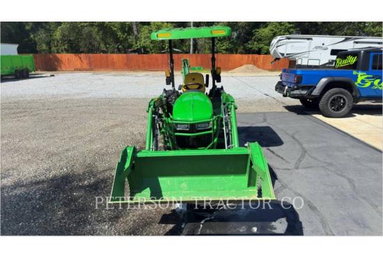 2024 DEERE 2032R AG TRACTOR