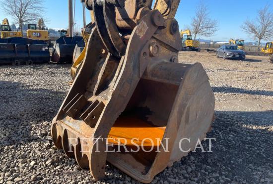 2015 CAT 349F