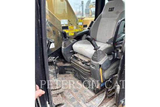 2014 CAT 321D LCR