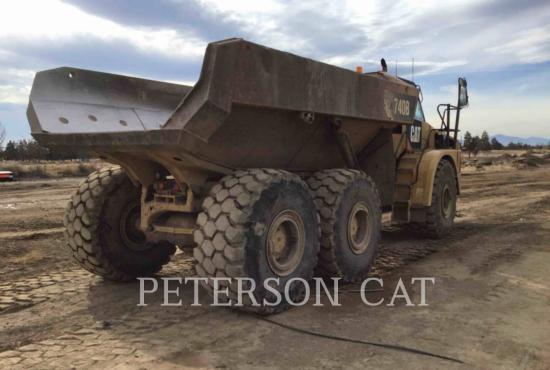 2013 CAT 740B