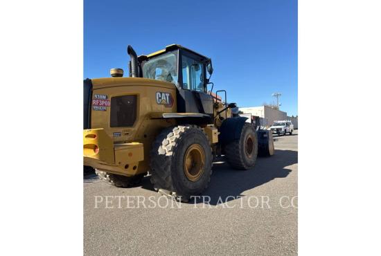 2021 CAT 938M