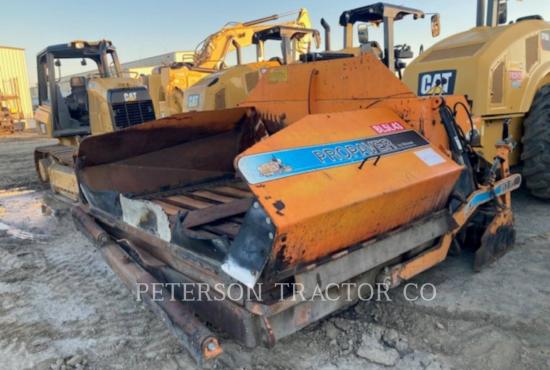 2002 Gilcrest 813R Paver