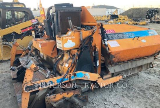 2002 Gilcrest 813R Paver