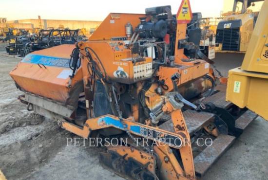 2002 Gilcrest 813R Paver
