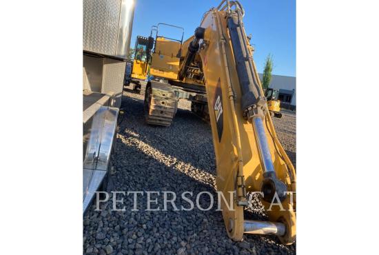 2019 Cat 390FL Excavator