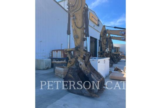 2023 Cat 323 Excavator