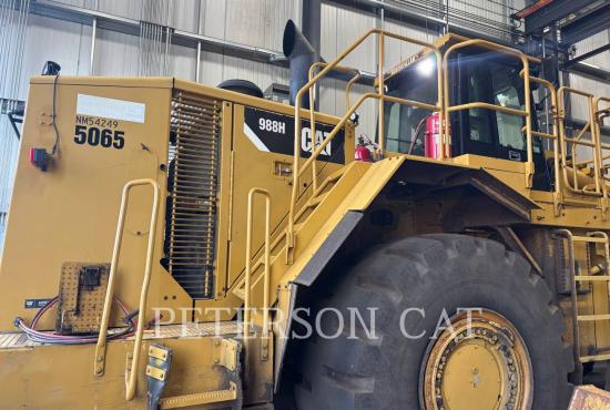 2010 CAT 988H
