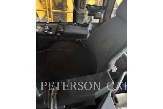 2010 CAT 988H