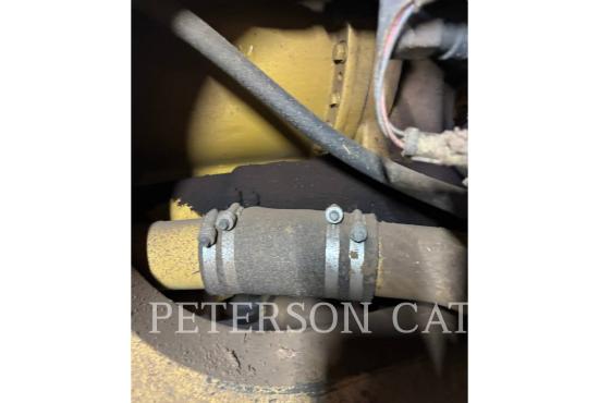 2010 CAT 988H