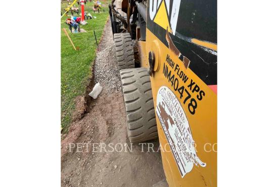 2014 CAT 246D