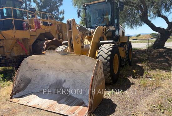 2020 CAT 930M