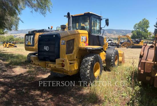2020 CAT 930M