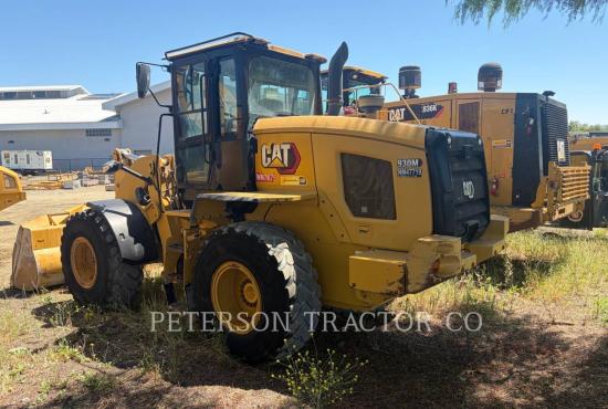 2020 CAT 930M