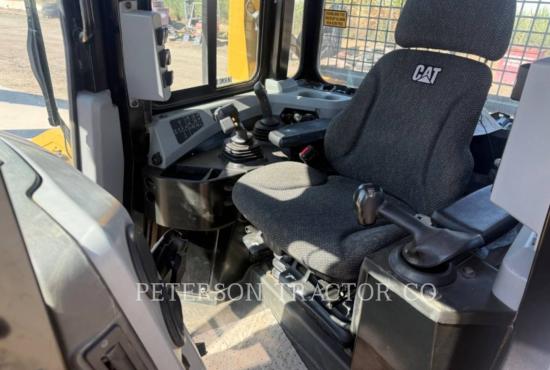 2017 CAT D6TXL